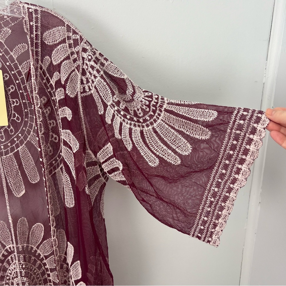 Rebellion NWT Floral Purple and Cream Patterned Kimono - Picture 3 of 6